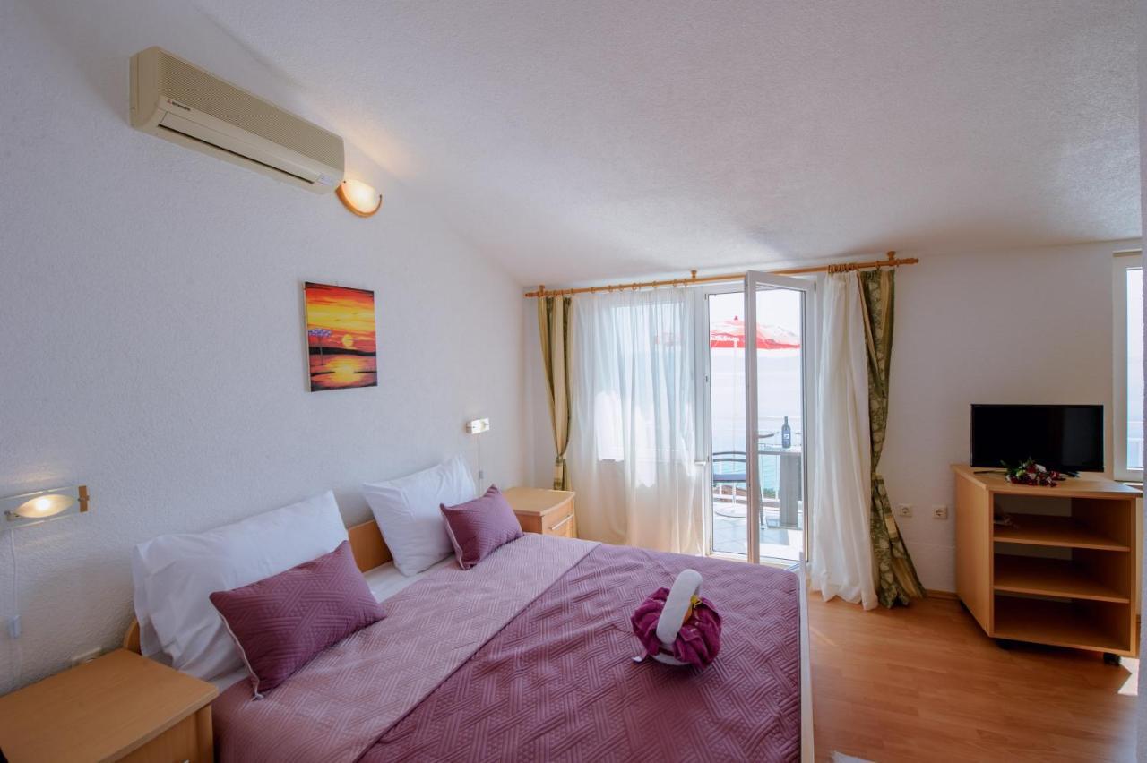 Pension Maric Rooms Брист Екстер'єр фото
