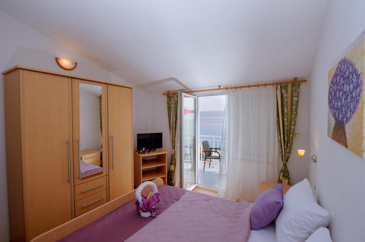 Pension Maric Rooms Брист Екстер'єр фото
