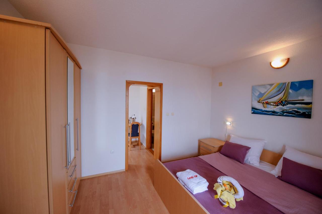 Pension Maric Rooms Брист Екстер'єр фото